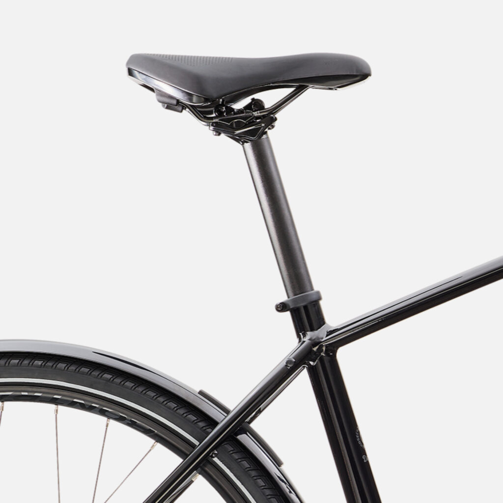 Fahrradsattel korrekt eingestellt für optimale Sitzposition und Komfort beim Radfahren.