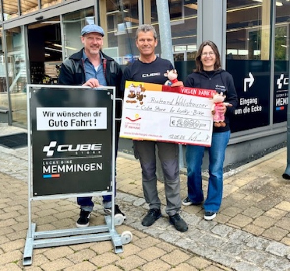 Spendenaktion im Cube Store by Lucky Bike: 3.000 Euro für Kinder in schwierigen Lebenslagen